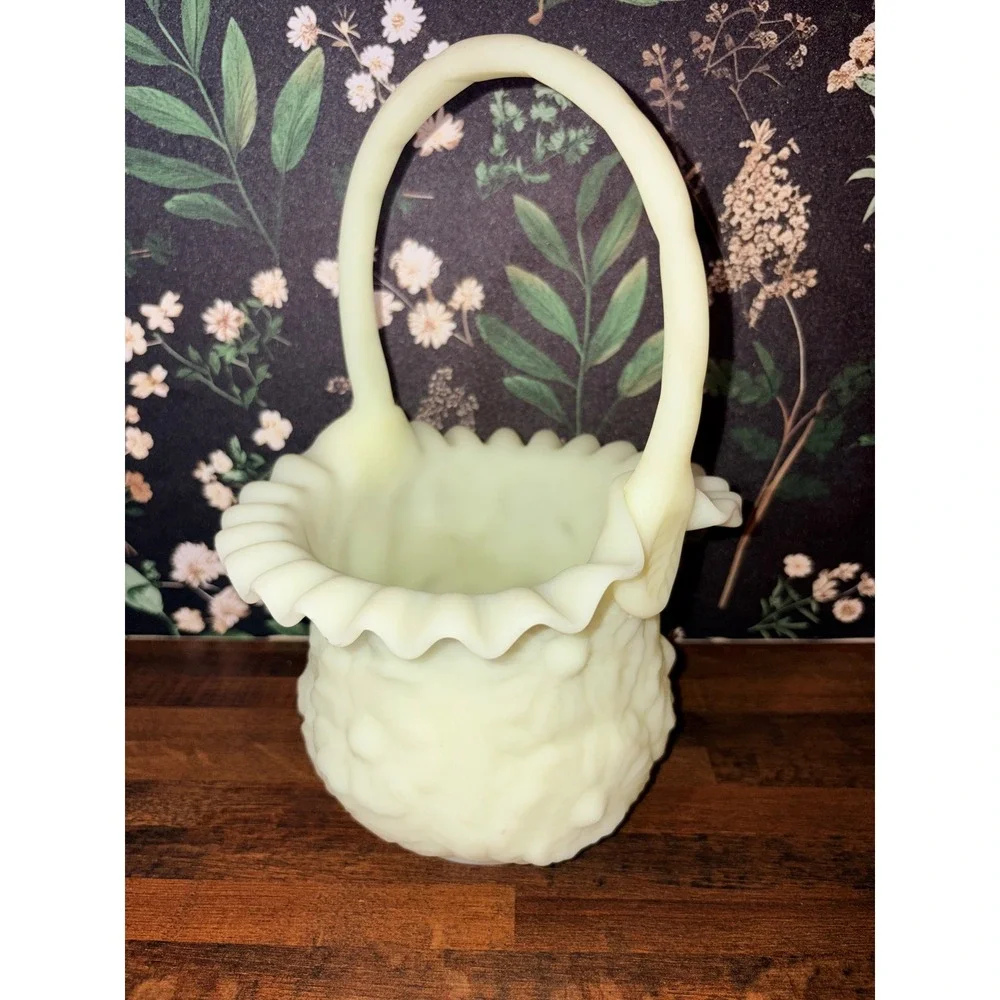 N/A vintage custard
